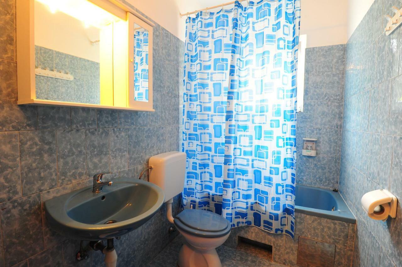 Apartmani Margeta Rab Town Exteriör bild